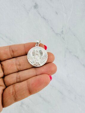 925 Sterling Silver pendant Virgin Mary Sacred Heart medallion